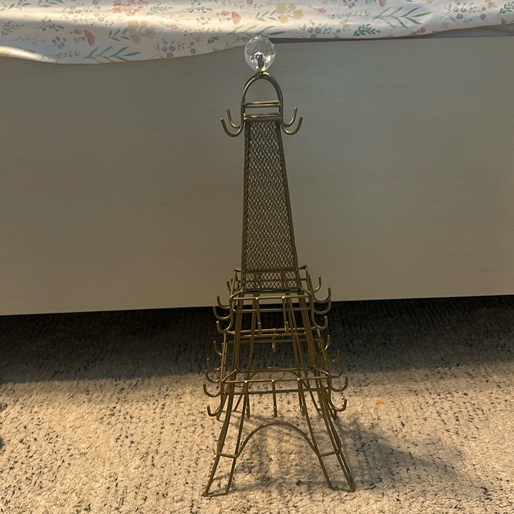 Eiffel Tower Jewelry Holder